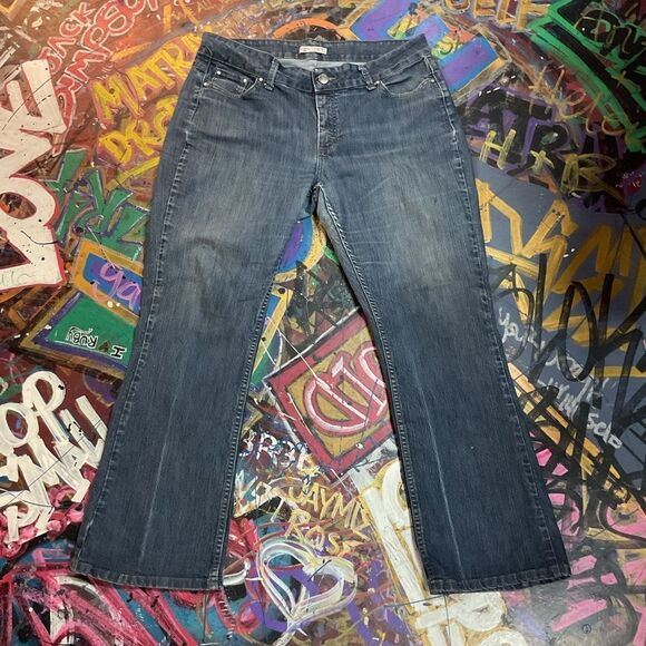 Riders by Lee Bootcut Jeans, No Gap Waist, Size 16M, Medium Wash, Made in Mexico - Picture 1 of 10